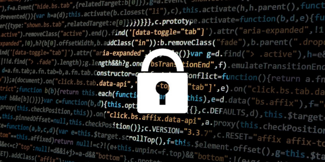 beli katanac i kod u pozadini